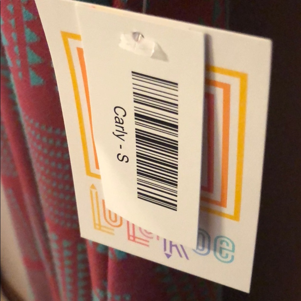 Lularoe - Picture 3 of 3